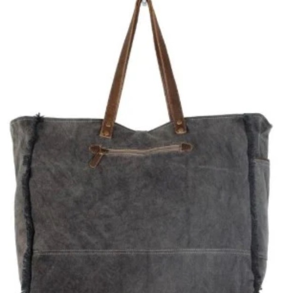 Myna Weekender Bag - Picture 2 of 3